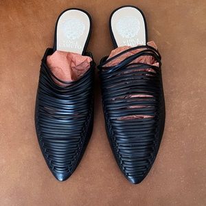 Vince Camuto mule flats, NWT